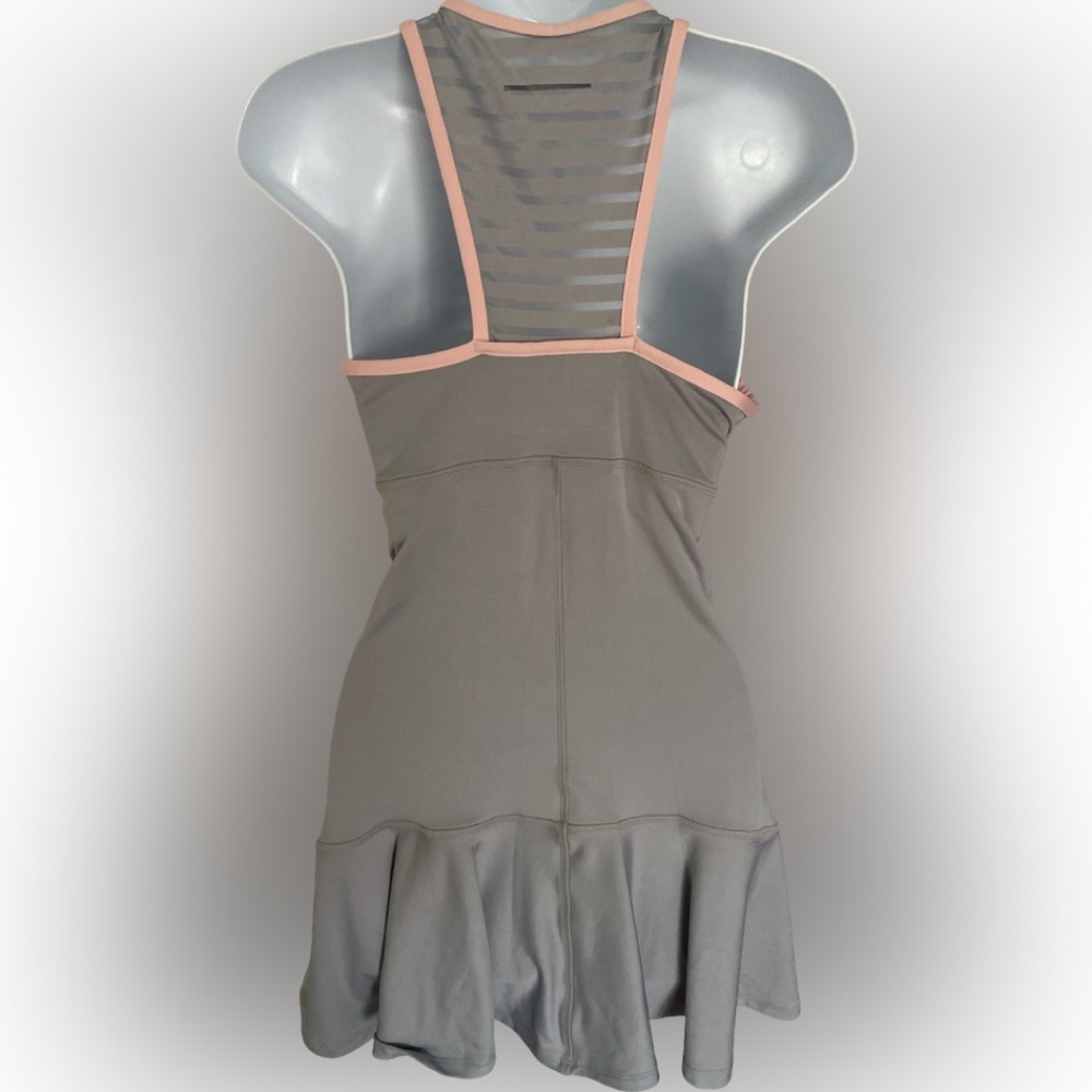 Iphorn Gray and Pink Athletic Dress- M gray  pink trim , Polyester spandex - Picture 5 of 5